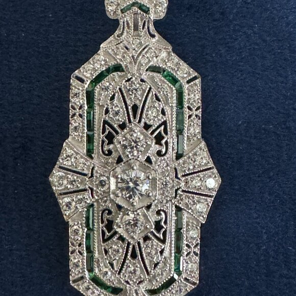 Roaring 20's Art Deco Reto Sterling Silver Lab Created Diamond & Emerald Pendant - Picture 10 of 13